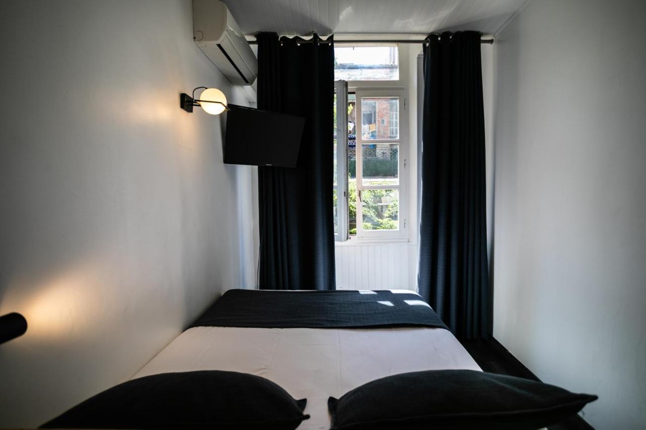 Boutique Azur 2* Marsiglia